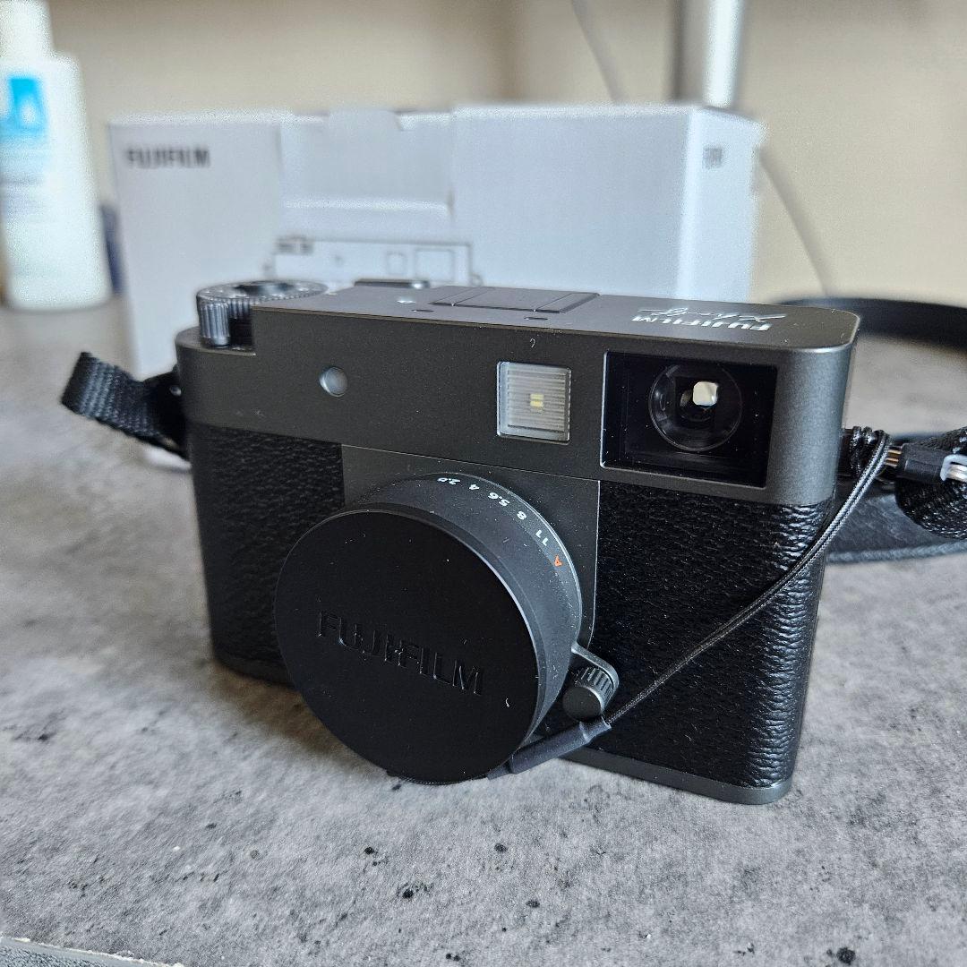 Fujifilm xハーフ ほぼ未使用品 チャコールグレー x-hf1