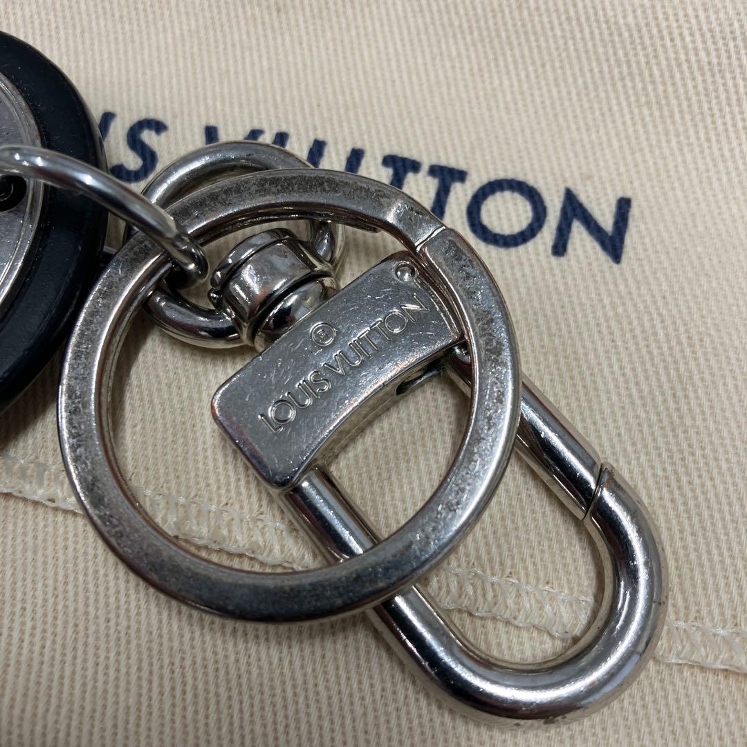 LOUIS VUITTON LVロゴ キーホルダー　LVサークル