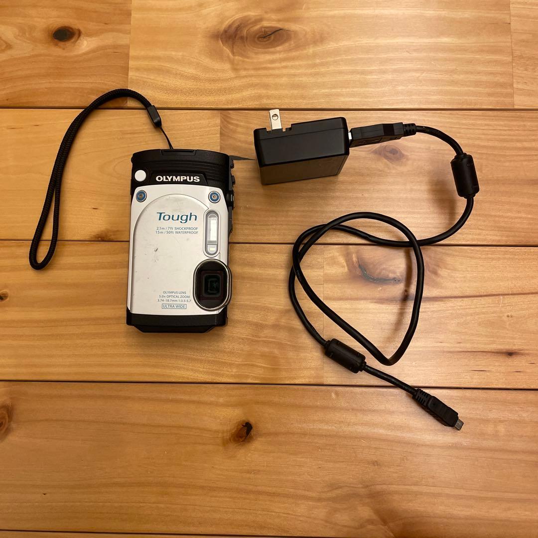 OLYMPUS Tough TG 870コンパクトデジタルカメラ