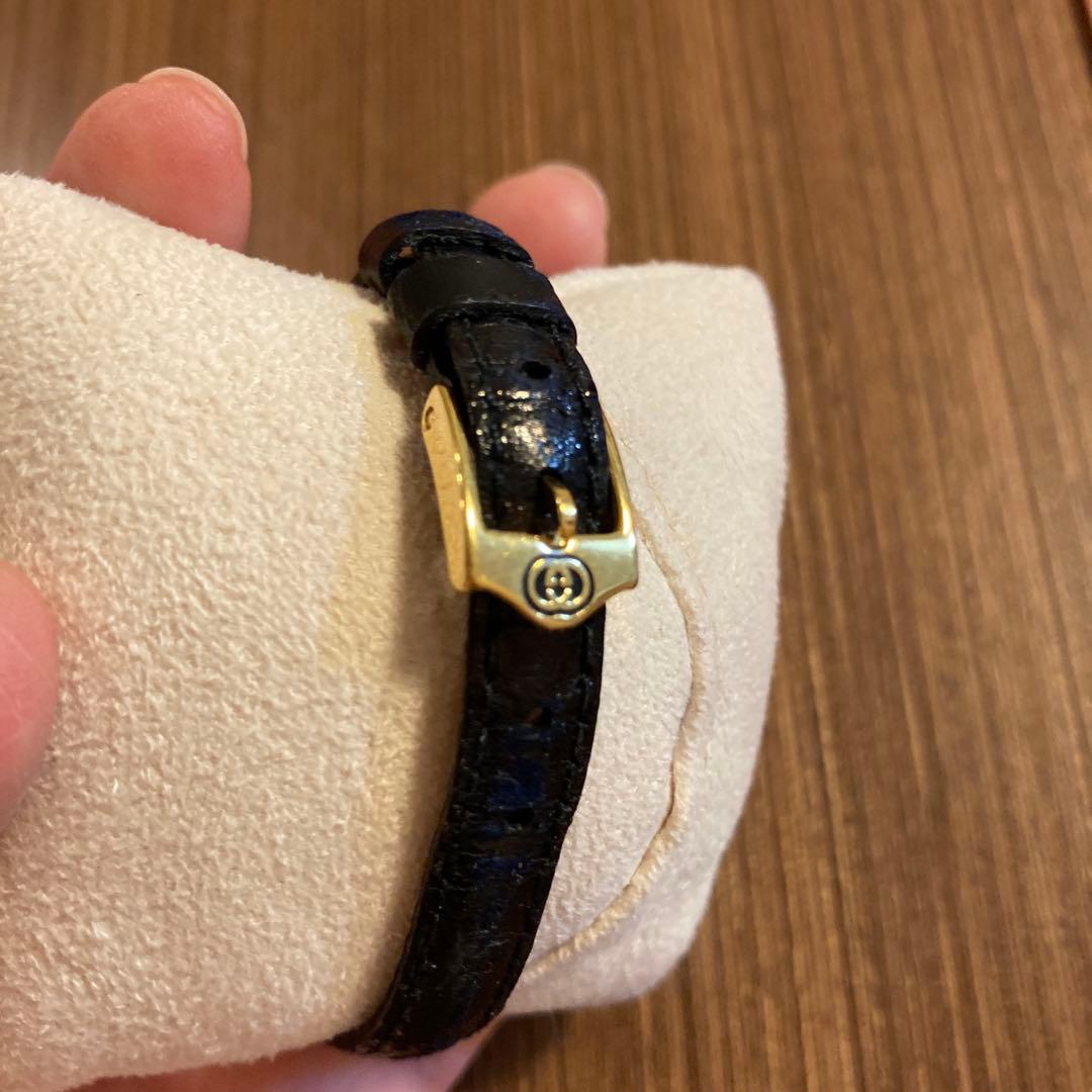 GUCCI 腕時計 ブラックレザー