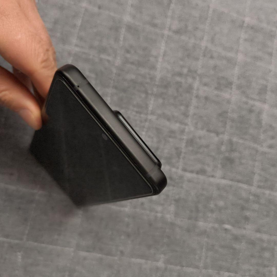 極美品 ASUS ROG Phone 9 12GB 256GB グローバル版