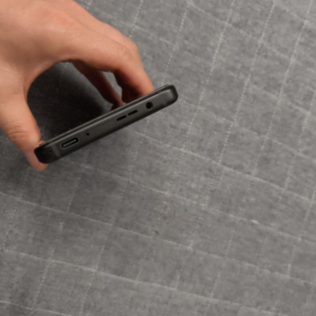 極美品 ASUS ROG Phone 9 12GB 256GB グローバル版