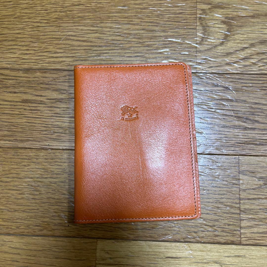 イルビゾンテ　パスポートケース