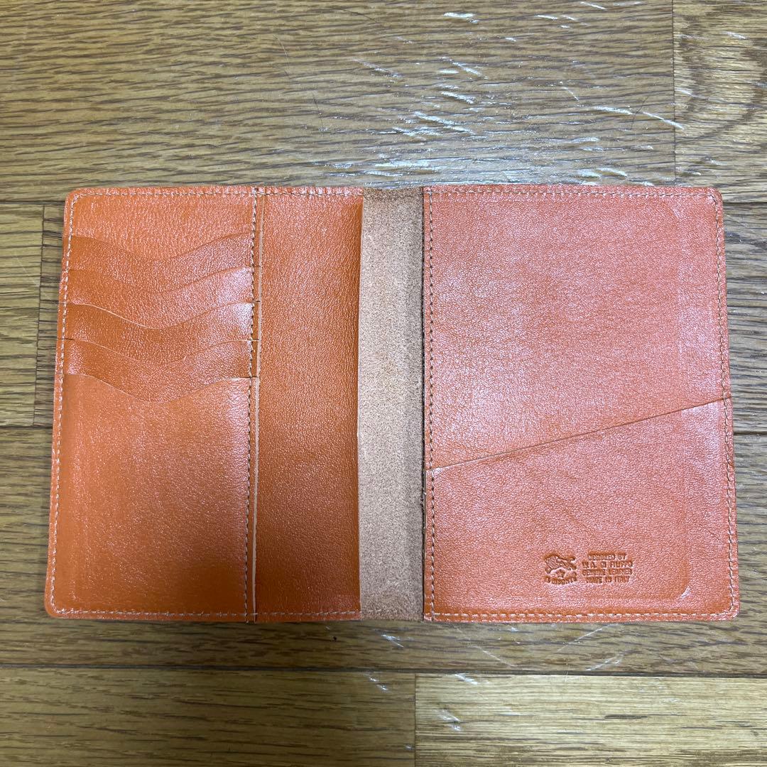 イルビゾンテ　パスポートケース