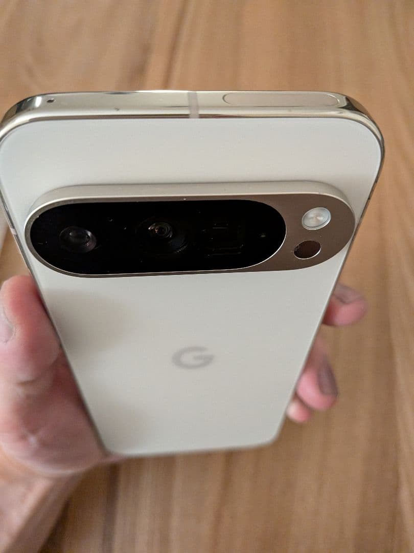 【極美品】Google Pixel 9 Pro Porcelian ピクセル