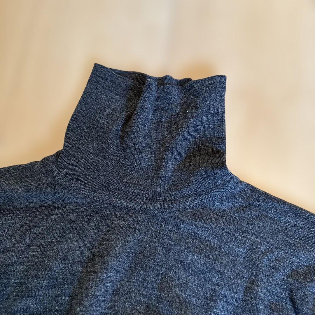 ジョンスメドレー　ダークグレー タートルネックニット