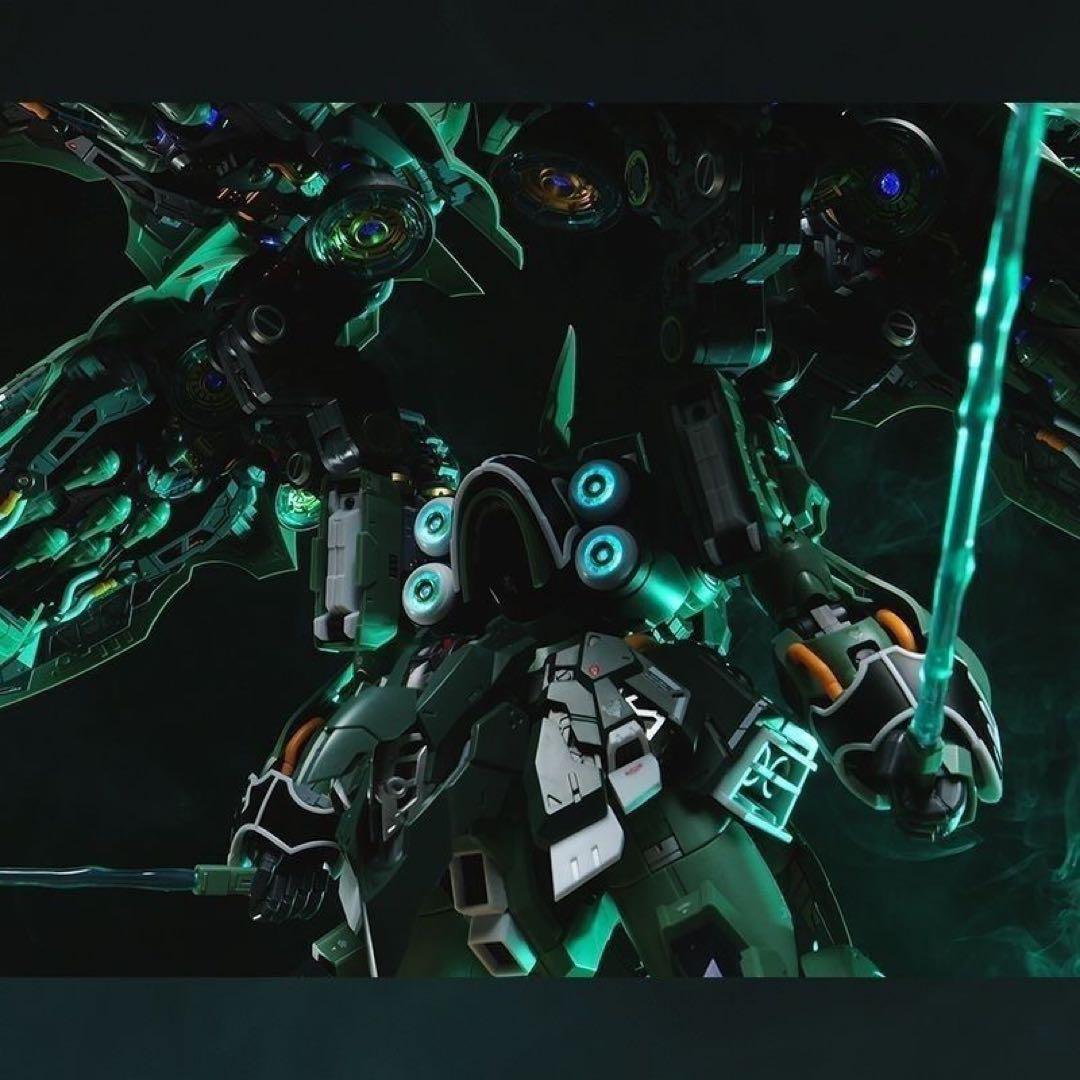 アクシズ社オシリス・エリア MGEXクシャトリヤ スタジオ￼