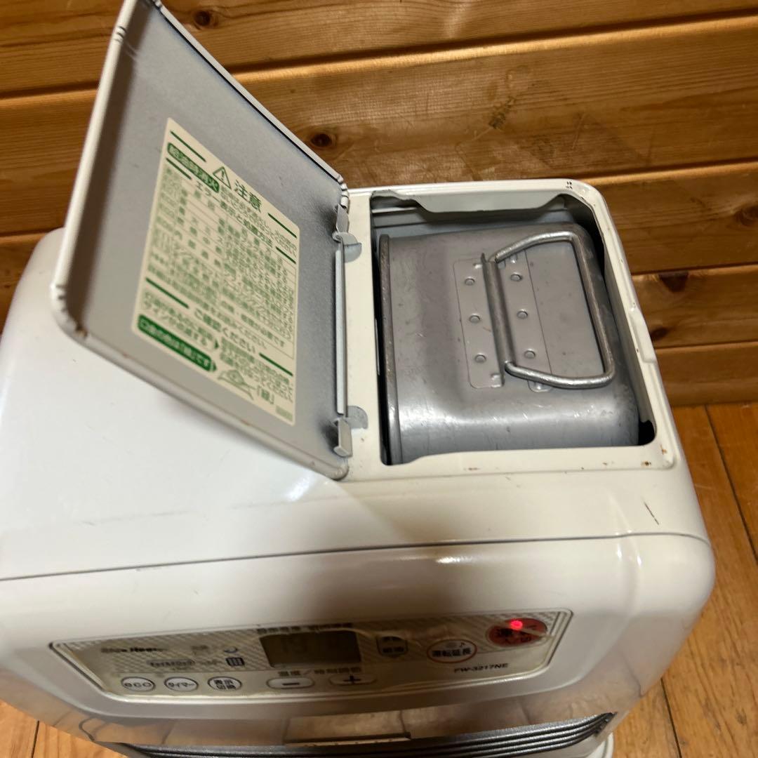 ダイニチ ブルーヒーター ファンヒーター 6～8畳用 FW-3217NE ★