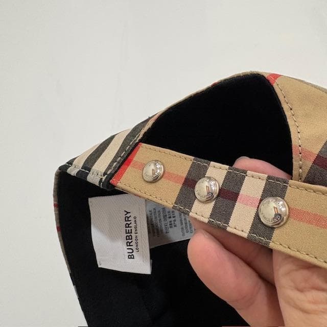 バーバリー モノグラム ノバチェック ベースボールキャップ L/G