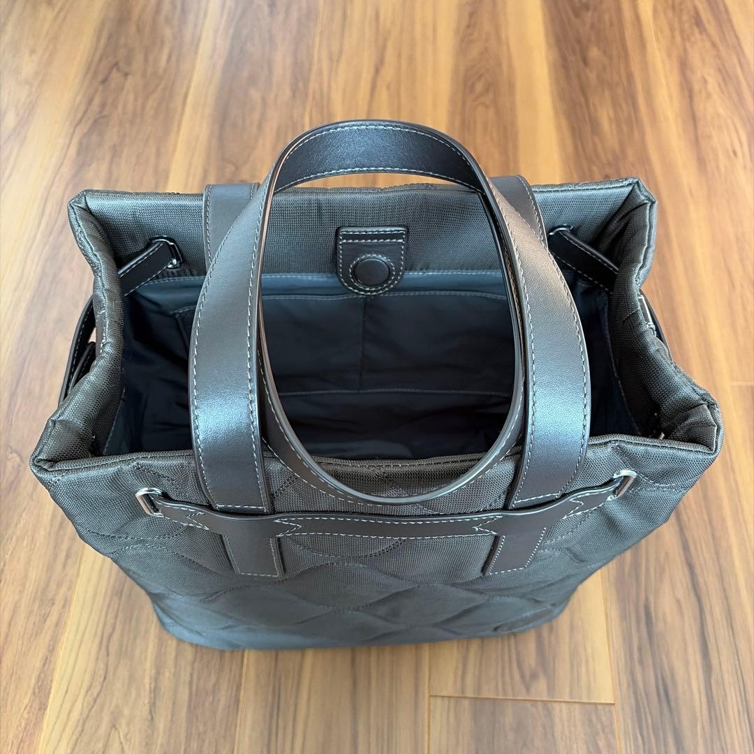 ハンティングワールド　バッグ