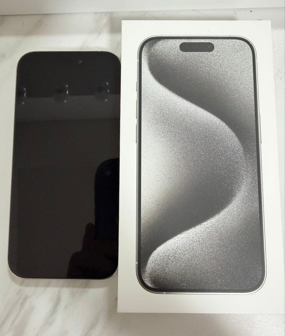 iPhone 15 Pro 128GB ホワイトチタニウム 本体 SIMフリー