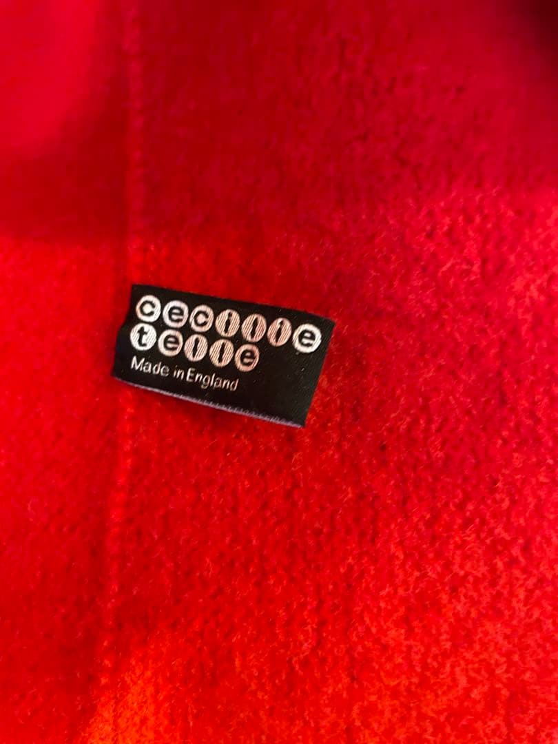 cecilie telle ポンチョ　レッド　赤