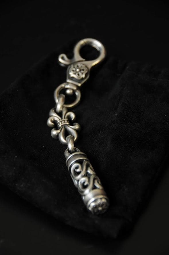 Shin's SCULPTURE（シンズスカルプチャー）キーチェーン