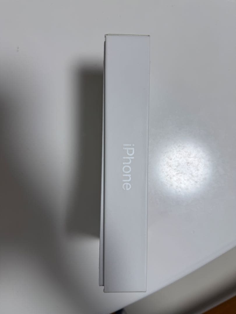 Apple iPhone 14 スターライト256GB