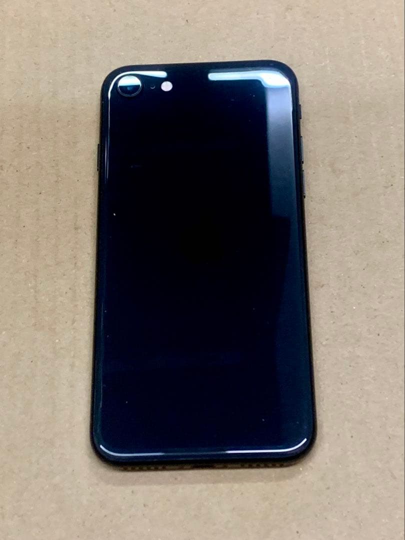 iPhone SE (第2世代) ブラック バッテリー新品100%