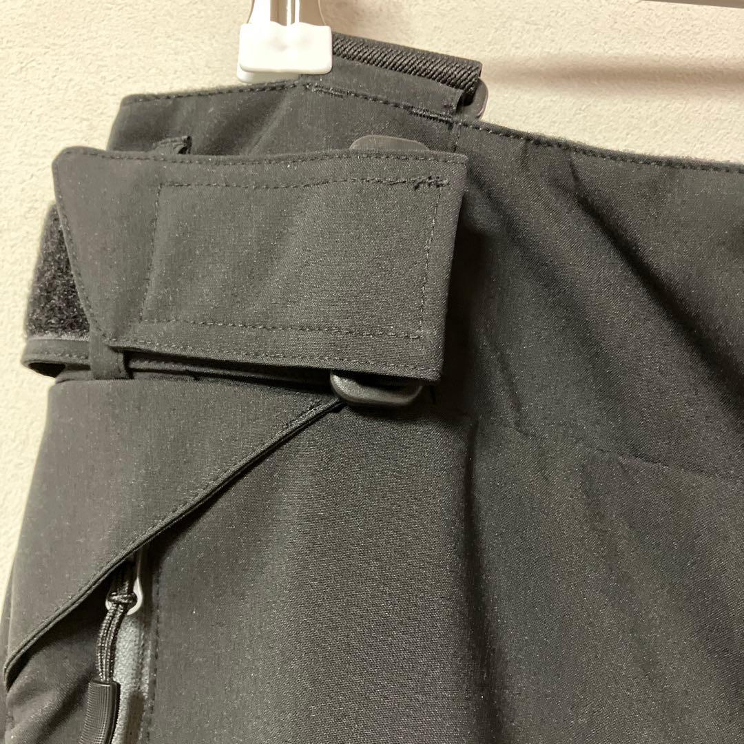 nnoumメンズスキー、スノボーウェア上下セット新品、未使用