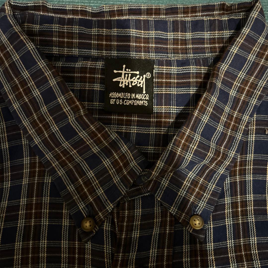 ストゥーシー　シャツ