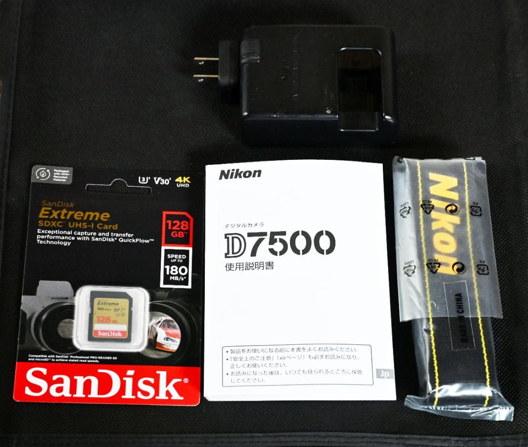 【撮影枚数3,798枚】ニコンD7500 18-140 キット+ SD128ギガ