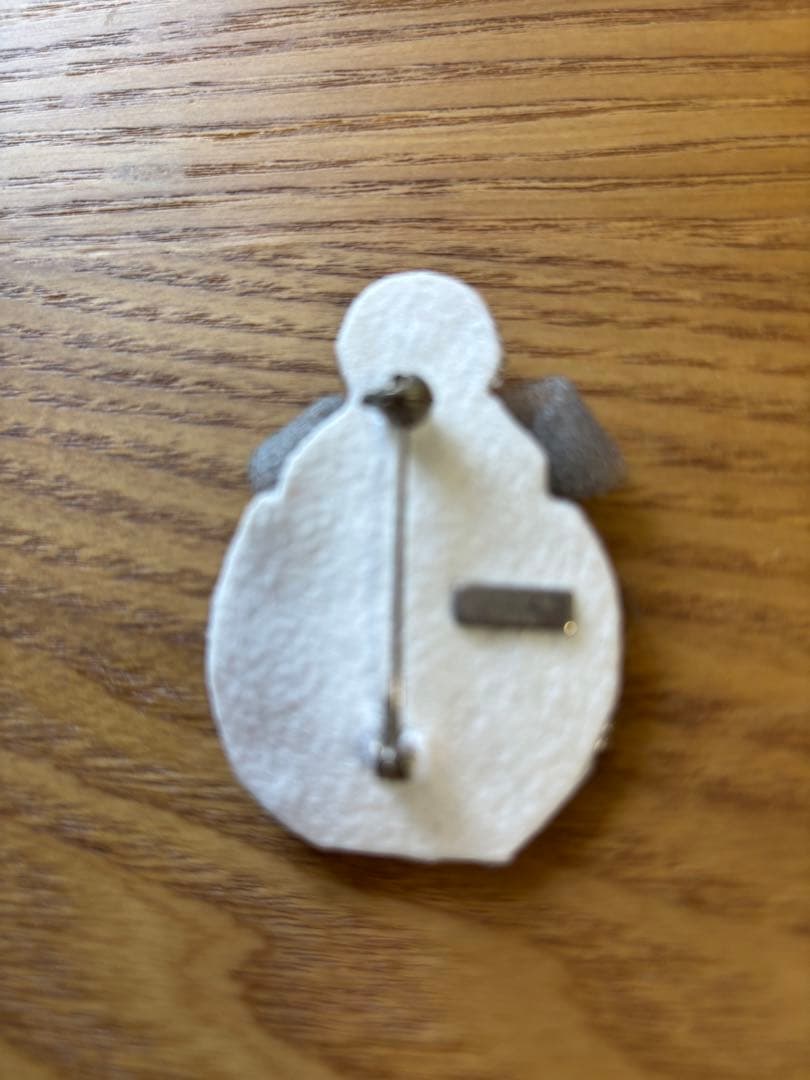 イマナパリ　香水ボトルデザイン ブローチ