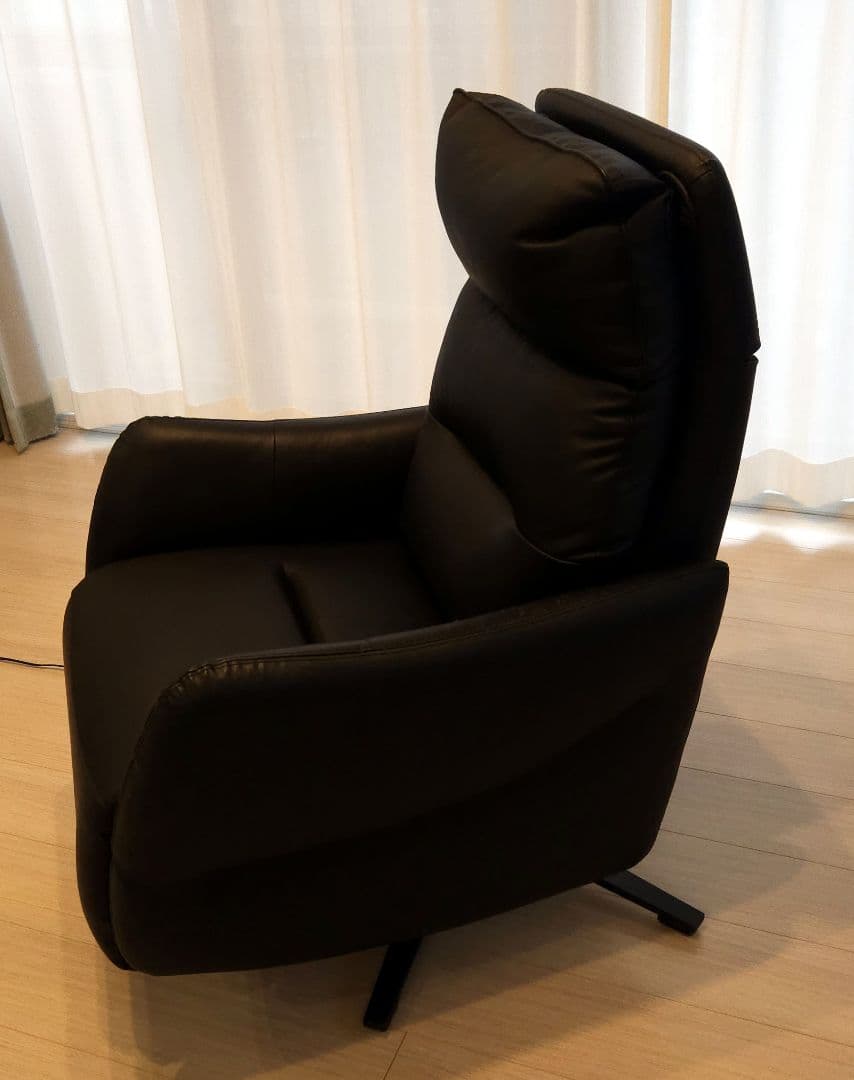 【専用】ニトリ 電動リクライニングパーソナルチェア2モーター LE01