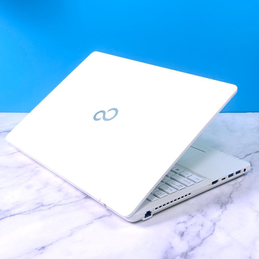 新品キーボード☆Corei7・16GB・SSD・ブルーレイ・ノートパソコン