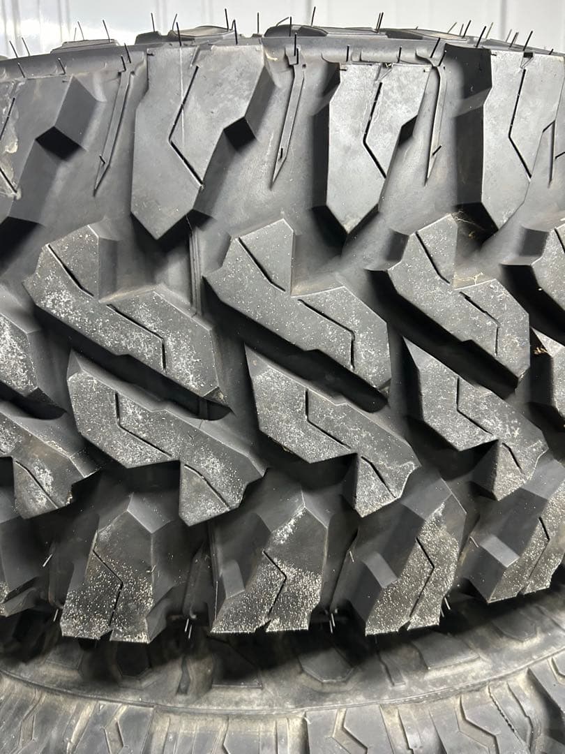 ミッキートンプソン 15インチ 10J －46 PCD139.7 6H 4本