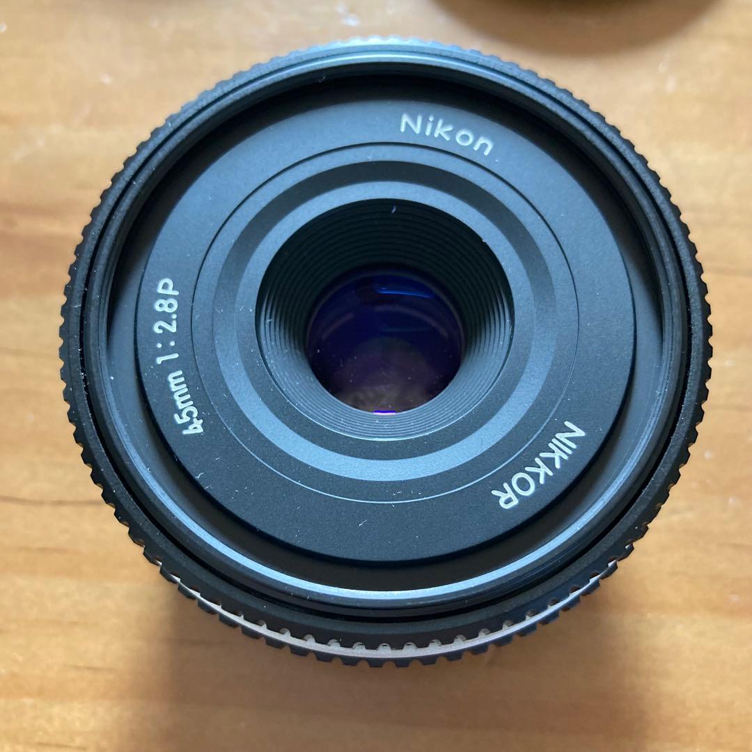 NIKON NIKKOR 45mm F2.8 P パンケーキ レンズ