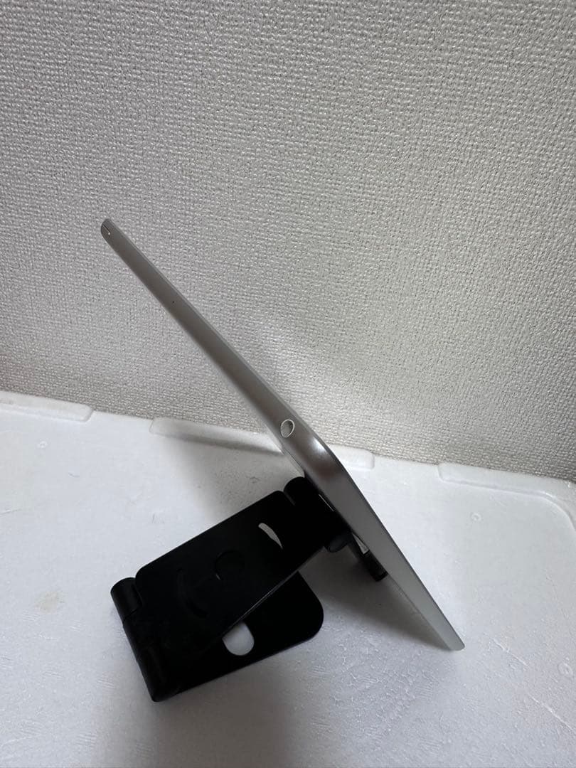 iPad 9.7インチ (第6世代) 32GB WiFi
