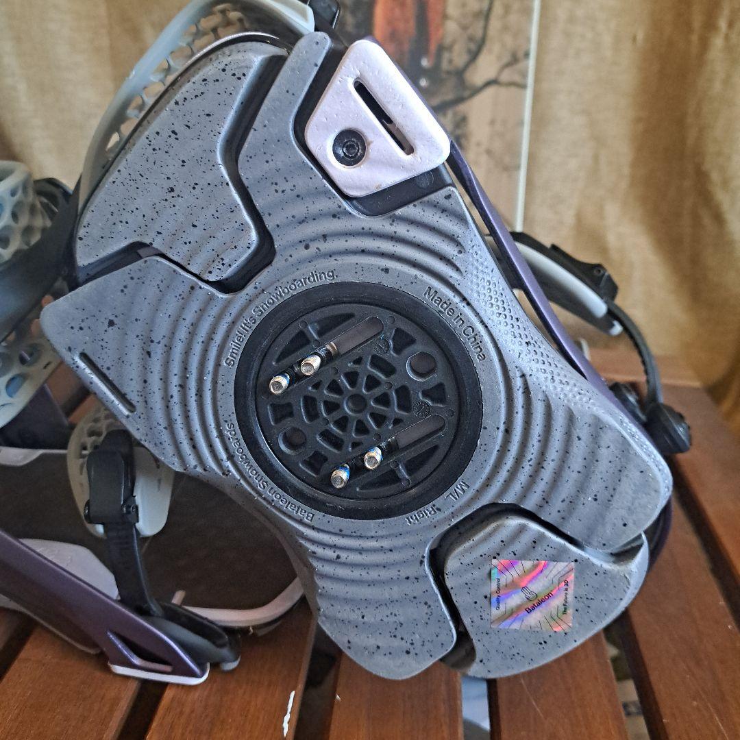 23-24Bataleon アストロアシームバインディングMサイズ