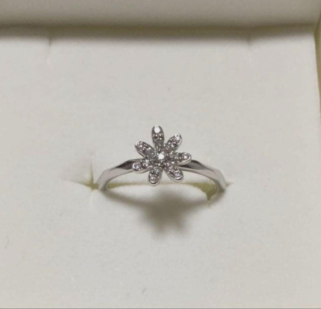 ヴァンドーム青山　ダイヤモンド　リング　フラワー　K18