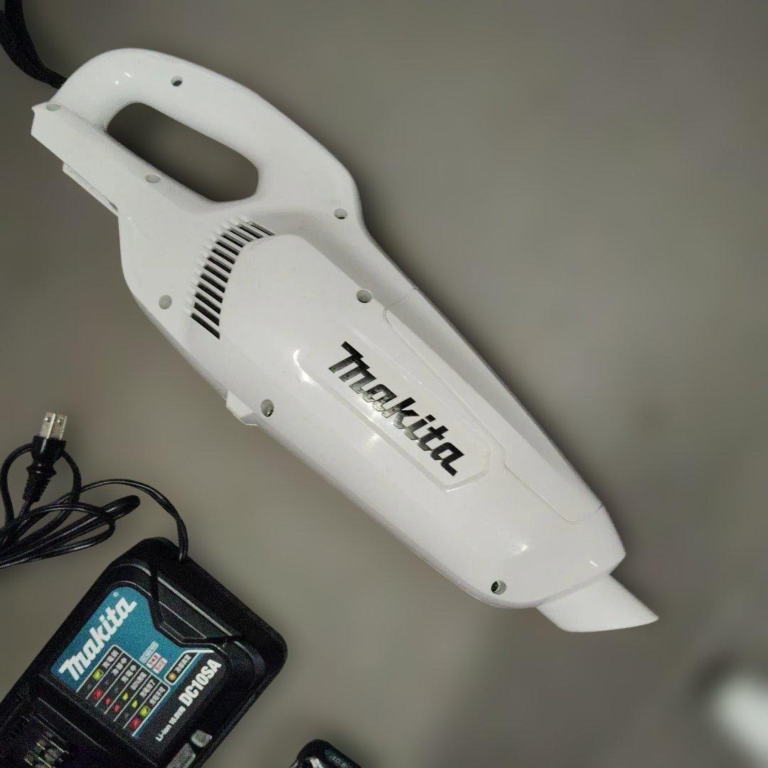 値下げ　マキタ 掃除機　　⑦