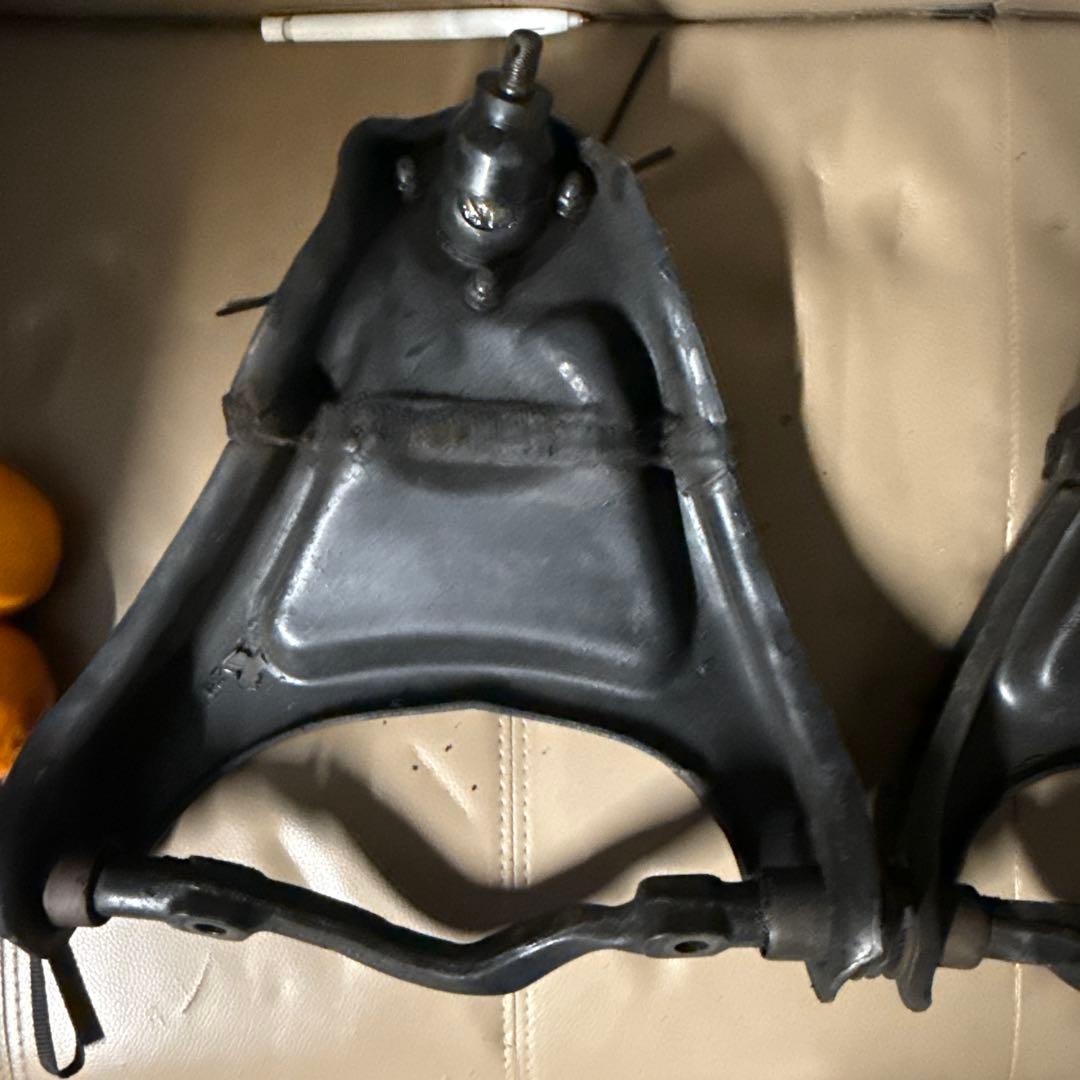 インパラ58〜64 アッパーアーム