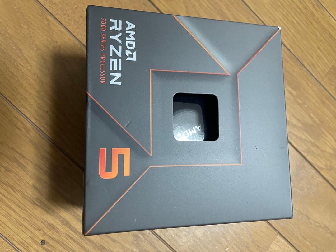 AMD Ryzen5 7600 中古
