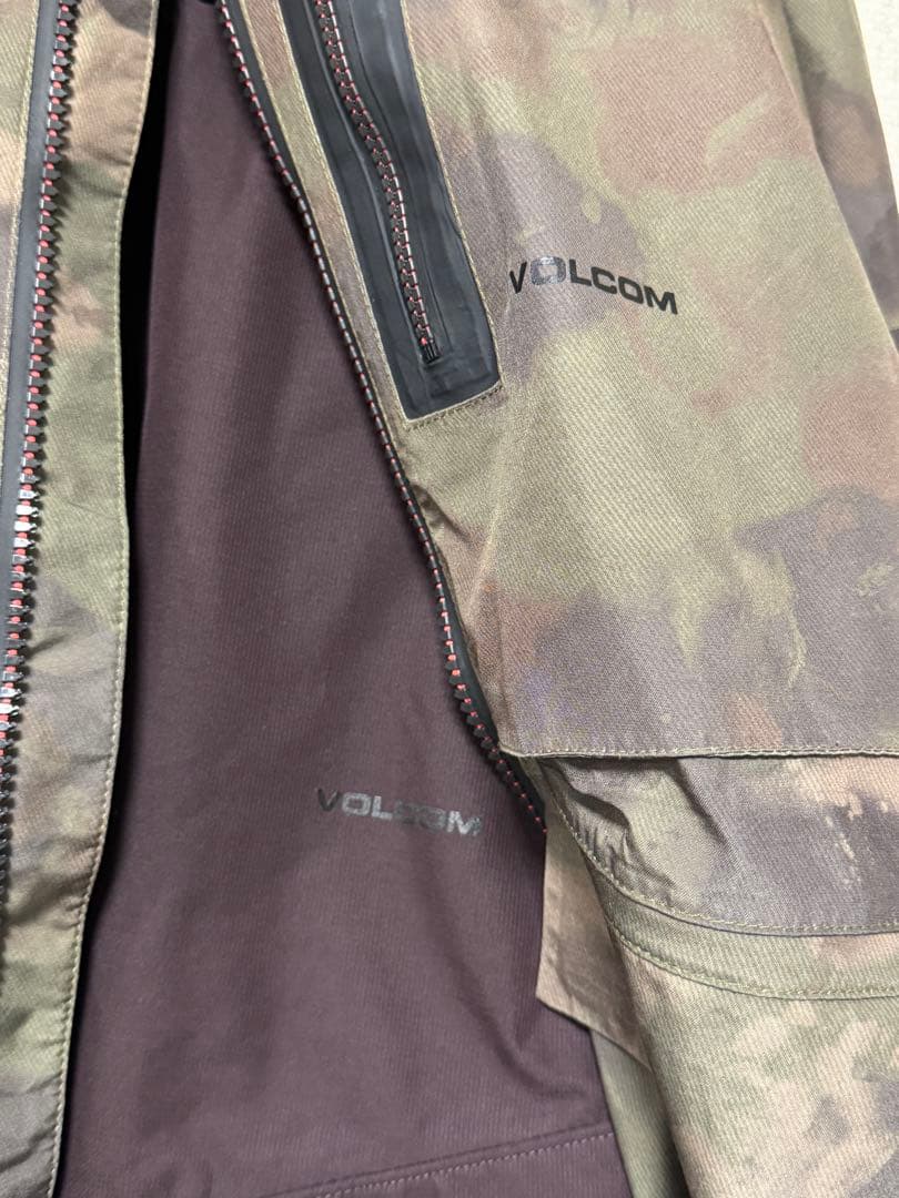 【値下げ】VOLCOM メンズ XL GORE-TEX 上下セット 迷彩