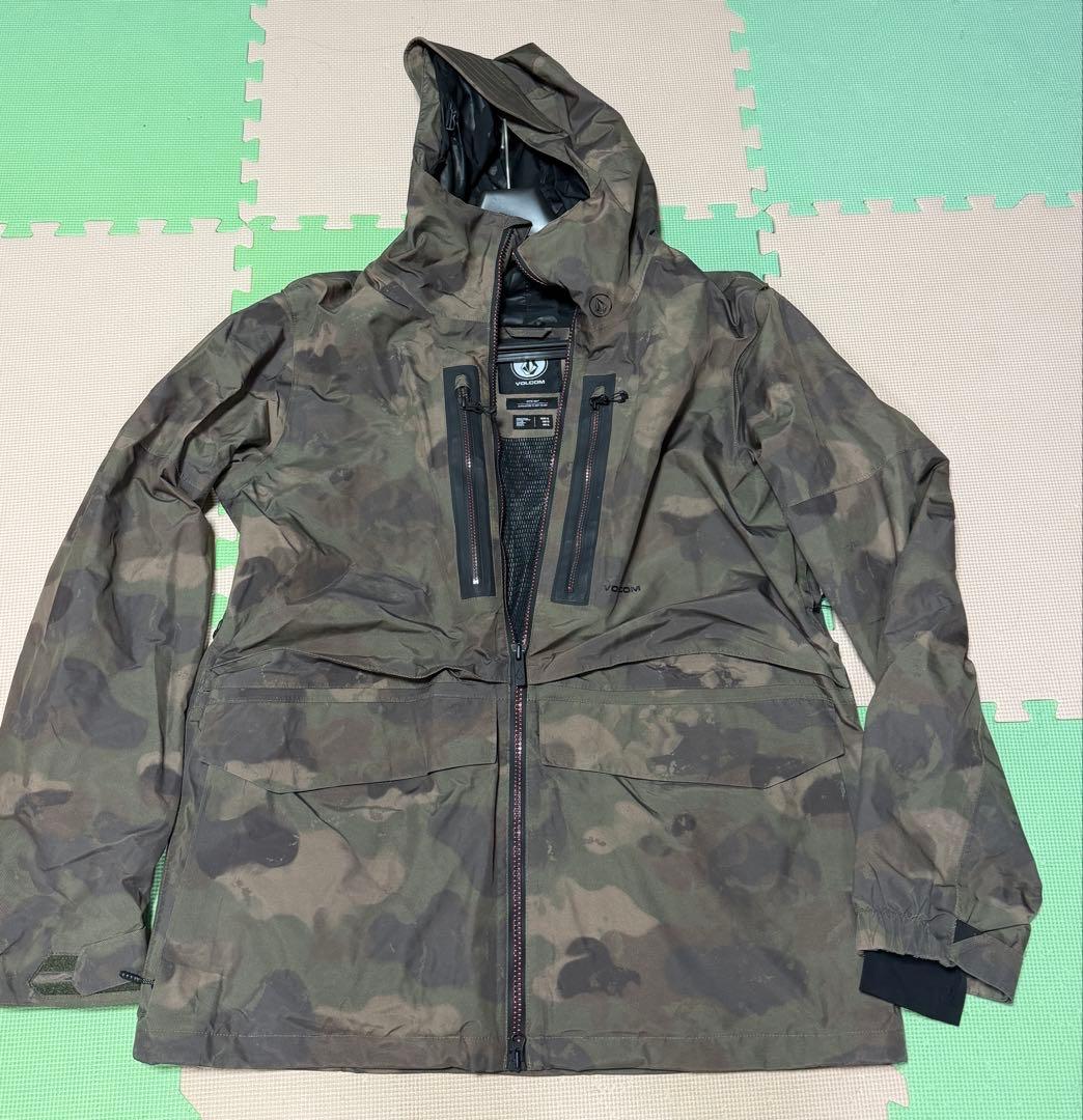 【値下げ】VOLCOM メンズ XL GORE-TEX 上下セット 迷彩