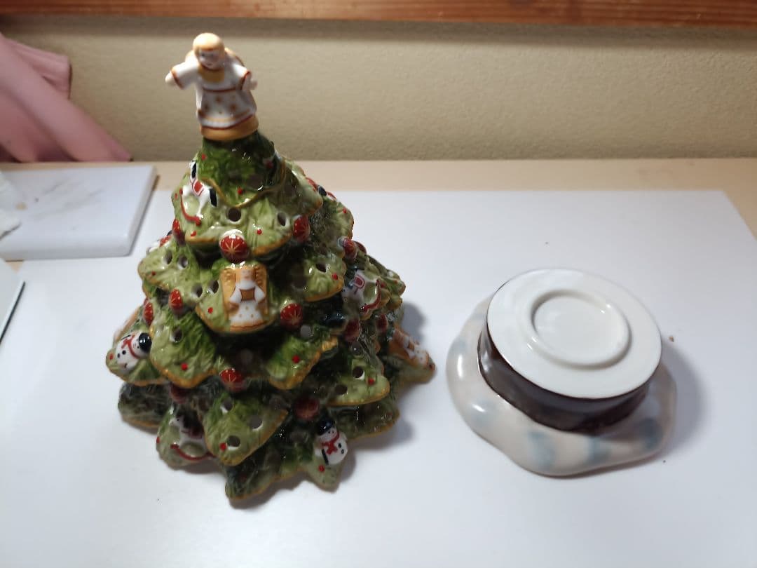 ビレロイ&ボッホ 陶器クリスマスツリー　キャンドルホルダー