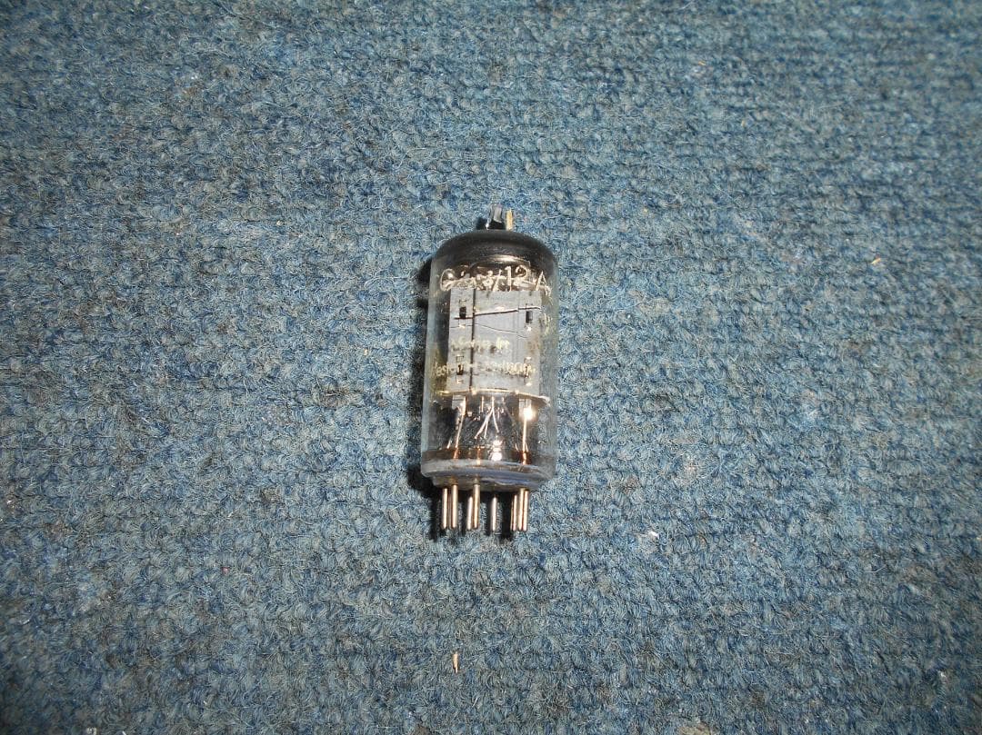 TELEFUNKEN　ECC 83　真空管　 リブプレート　テレ　ダイヤマーク