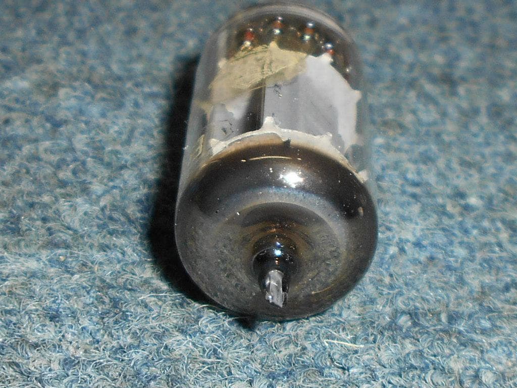 TELEFUNKEN　ECC 83　真空管　 リブプレート　テレ　ダイヤマーク