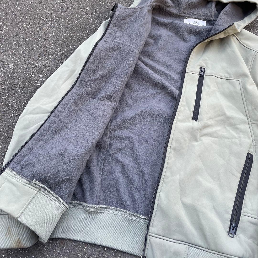 【真贋不明】Stone  ソフトシェル フードジャケット