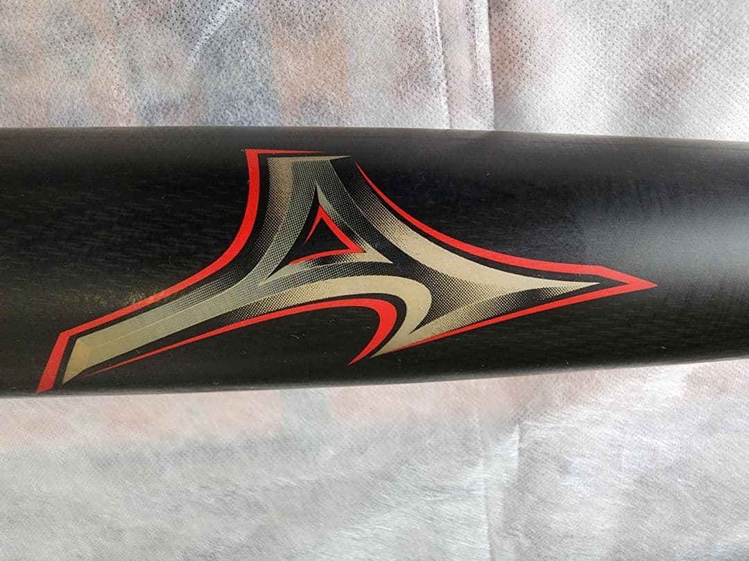 ミズノ ビヨンドマックスレガシーミドルバランス 専用ケース付き