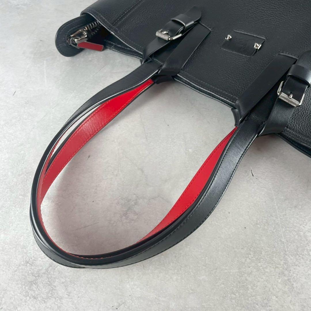 【極美品】クリスチャンルブタン レザー トートバッグ カバイカー ブラック