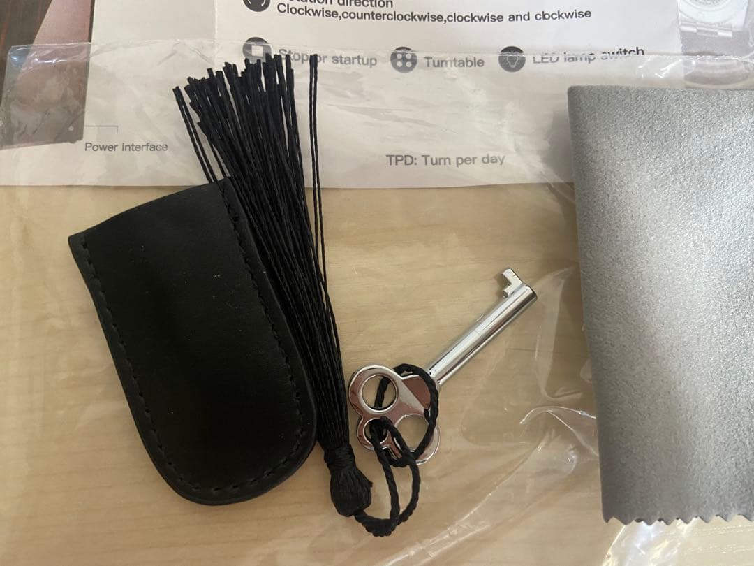 ワインディングマシーン 2本　JQUEEN ウォッチワインダー ブラック・木目