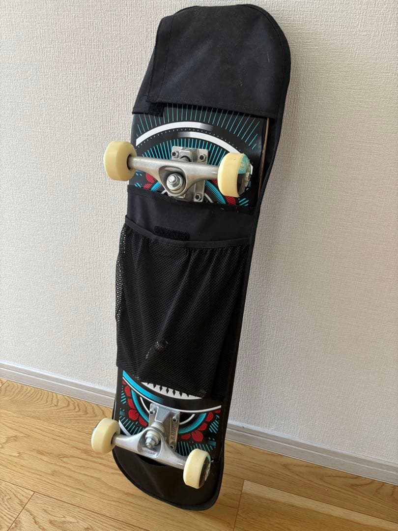 最終値下げ　ELEMENT　スケートボード　８インチ　※ケースと工具オマケ付き
