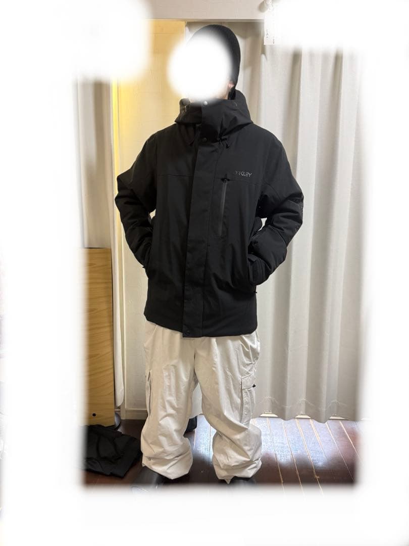 美品　OAKLEY ジャケット ブラック　スノーボード　ウェア