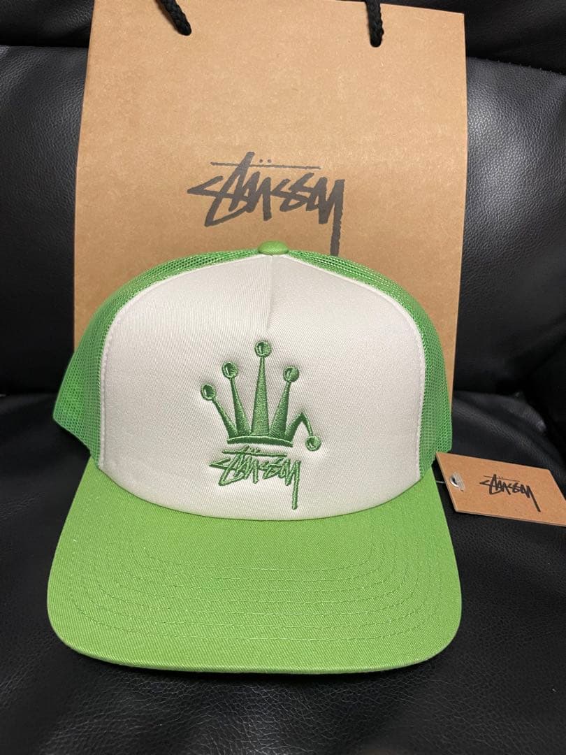 STUSSY CROWN STOCK TRUCKER CAP 緑