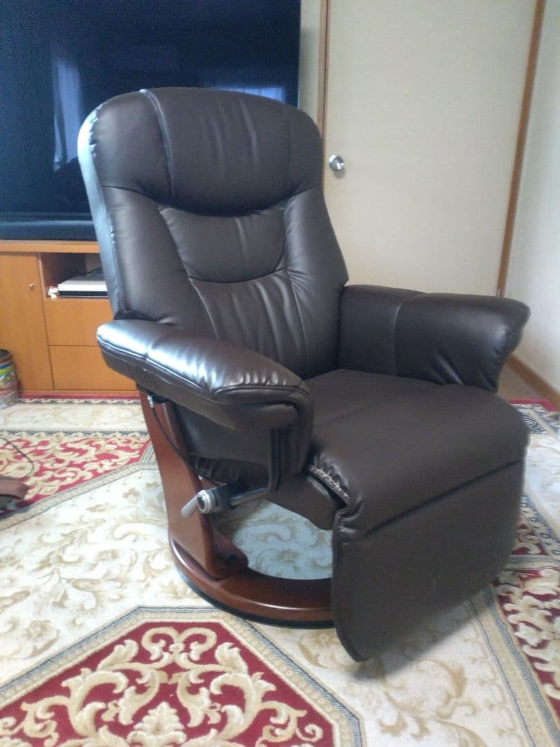 新品に近い　パーソナルチェア【ニース】ブラウン