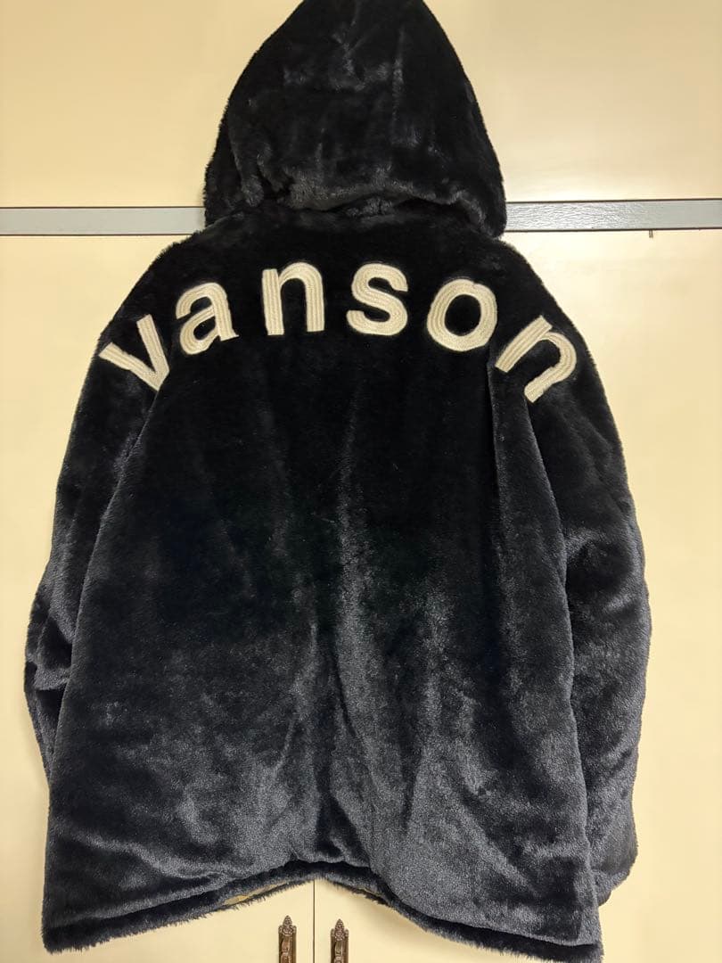 VANSON ブランドロゴ リバーシブル・ファージャケット