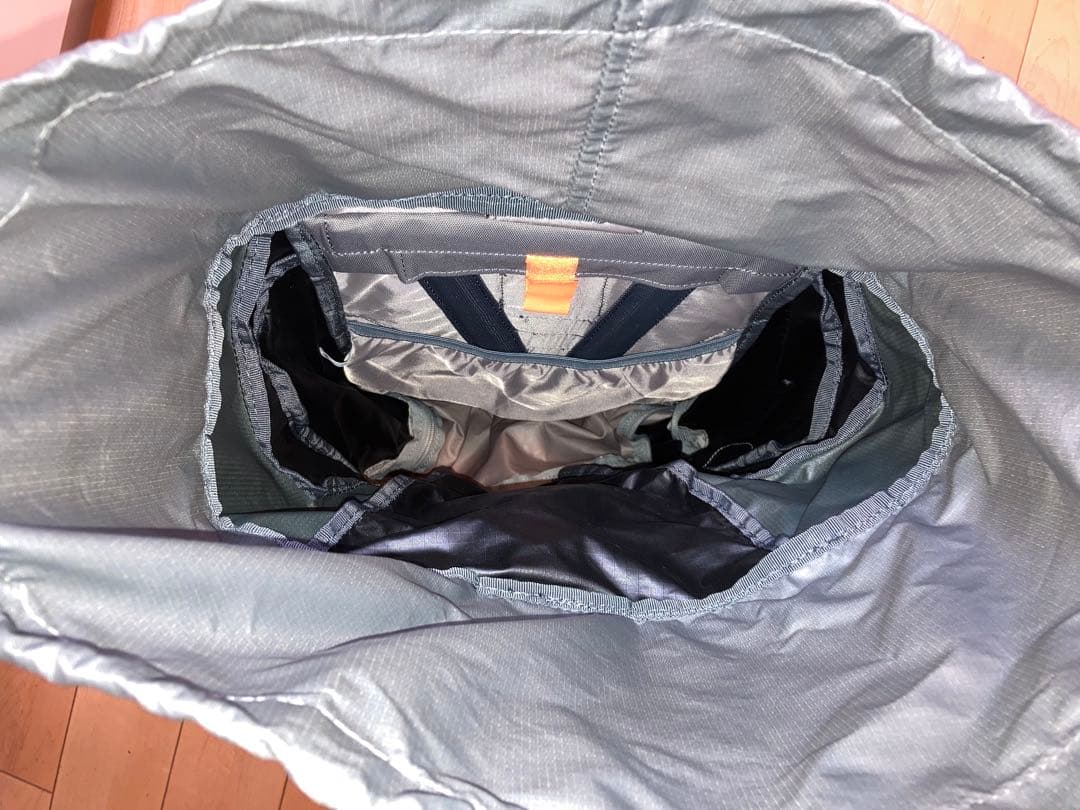 deuter ACT LITE 50+10 バックパック