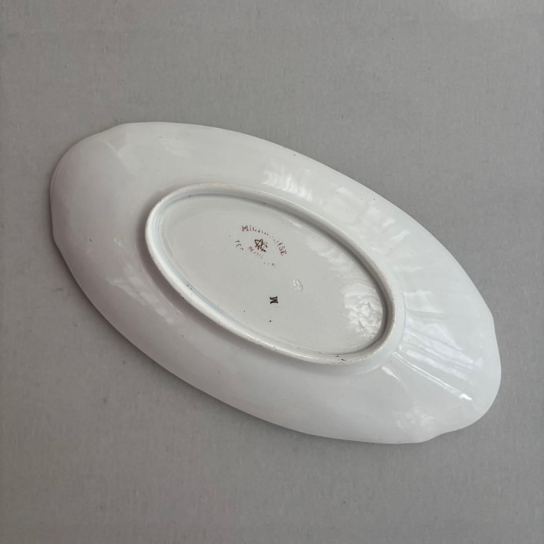 フランスアンティーク クレイユモントロー ブラウンの花模様が美しいラヴィエ