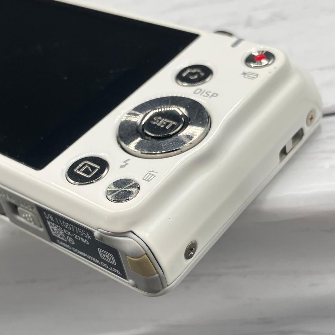 CASIO EXILIM EX-Z780 デジタルカメラ ホワイト